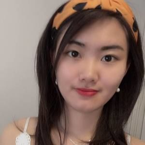 Meet your Posher, Laura yulu